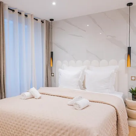 Luxurious Stylish Design - Rene Boulanger *