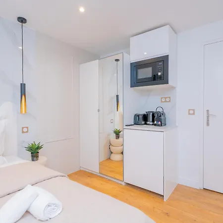 Luxurious Stylish Design - Rene Boulanger