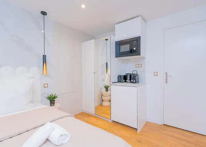 Luxurious Stylish Design - Rene Boulanger