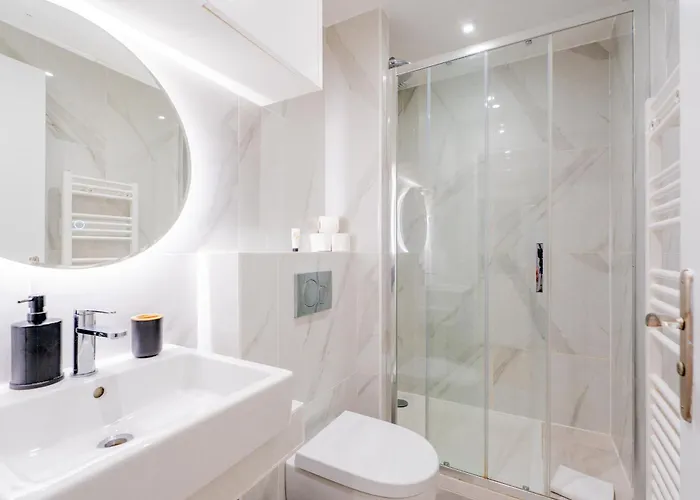 Luxurious Stylish Design - Rene Boulanger * פריז